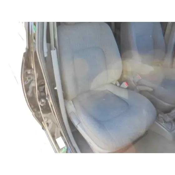 KIA CARENS '2005 2.0 CRDI EX MONOVOLUMEN NEGRO