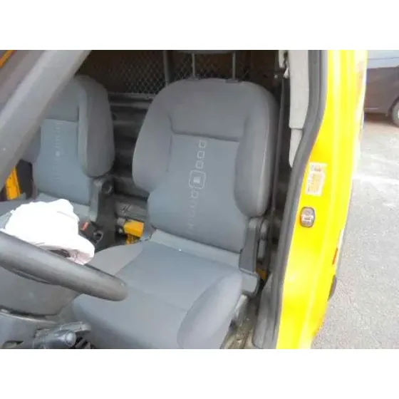 CITROEN BERLINGO STATION WAGON '2015 X AMARILLO