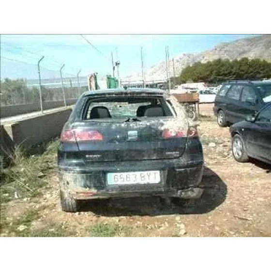 SEAT IBIZA (6L1) '2002 1.9 TDI NEGRO