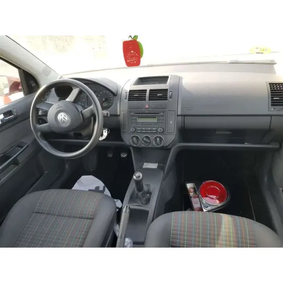 VOLKSWAGEN POLO (9N3) '2006 ADVANCE GRANATE