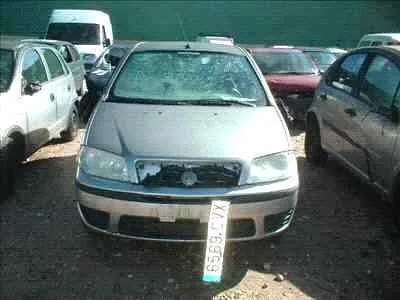 FIAT PUNTO BERLINA (188) FIAT PUNTO BERLINA (188) '2002 1.2 8V ACTIVE GRIS 2002