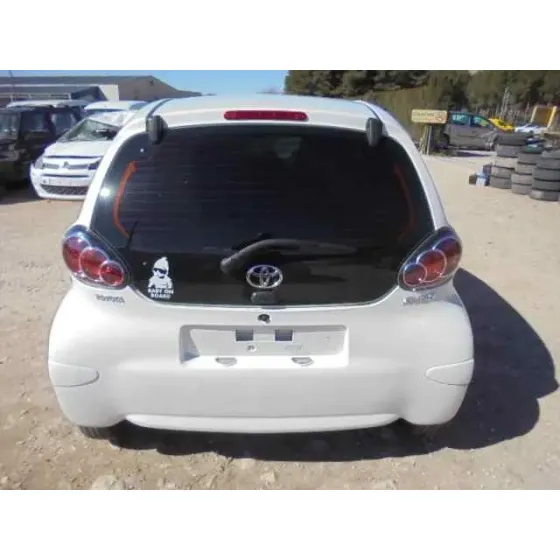 TOYOTA AYGO (KGB/WNB) '2011 BLUE BLANCO