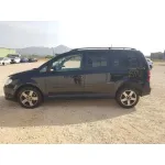 VOLKSWAGEN TOURAN (1T2) '2023 TRAVELLER NEGRO