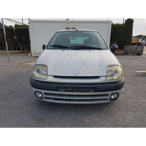 RENAULT CLIO II FASE I (B/CBO) '2001 1.9 D RN GRIS