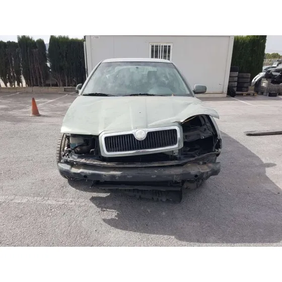 SKODA OCTAVIA BERLINA (1U2) '2001 AMBIENTE VERDE