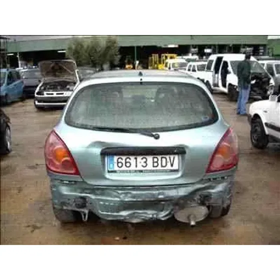 NISSAN ALMERA (N16/E) '2000 ACENTA VERDE