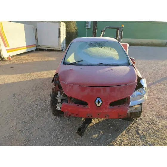 RENAULT CLIO III '2006 DINAMIQUE ROJO