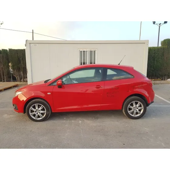 SEAT IBIZA SC (6J1) '2009 REFERENCE ROJO