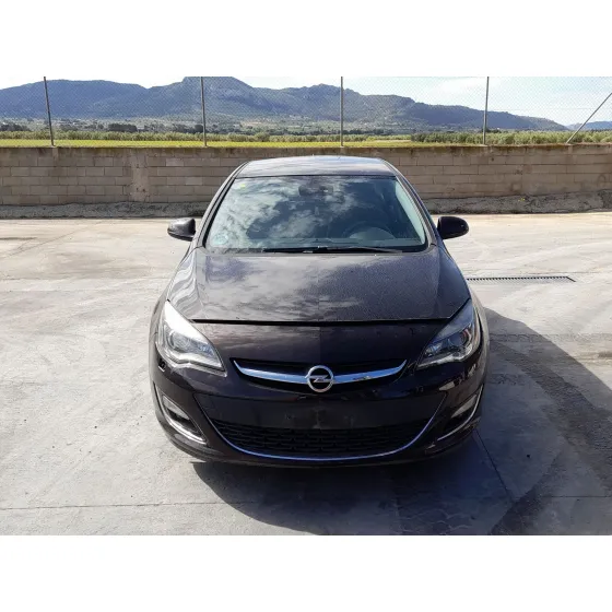 Opel ASTRA J (P10) 2013