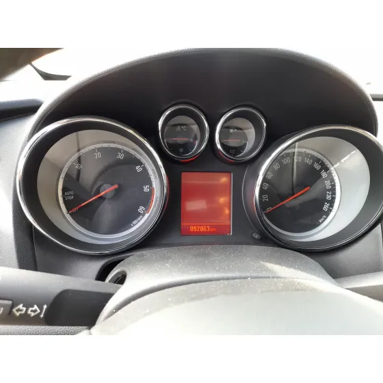 Opel ASTRA J (P10) 2013