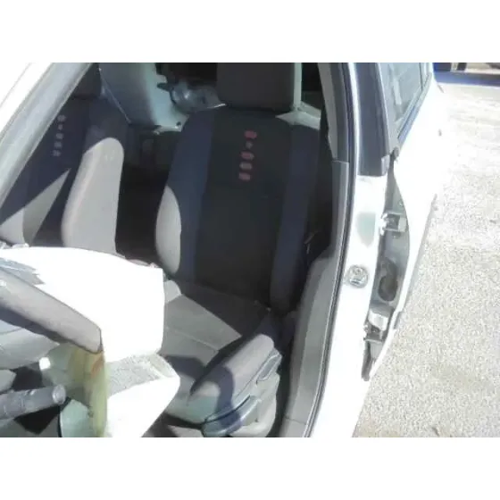 RENAULT MEGANE II BERLINA 5P '2007 CONFORT AUTHENTIQUE BLANCO