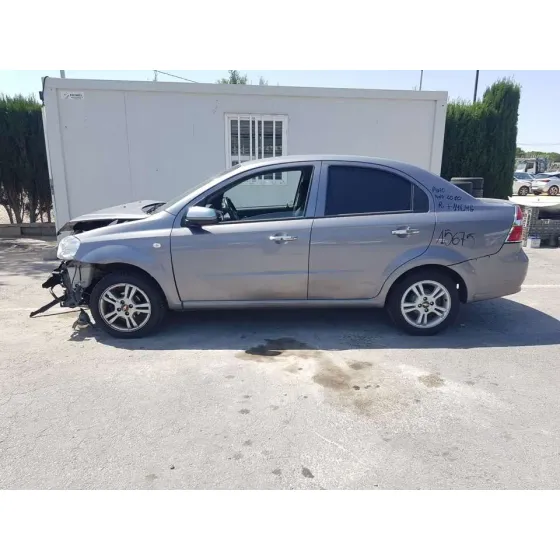 CHEVROLET AVEO '2010 LT GRIS OSCURO