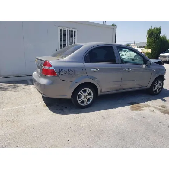 CHEVROLET AVEO '2010 LT GRIS OSCURO