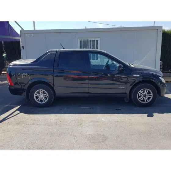 SSANGYONG ACTYON SPORTS '2007 XDI 4WD NEGRO