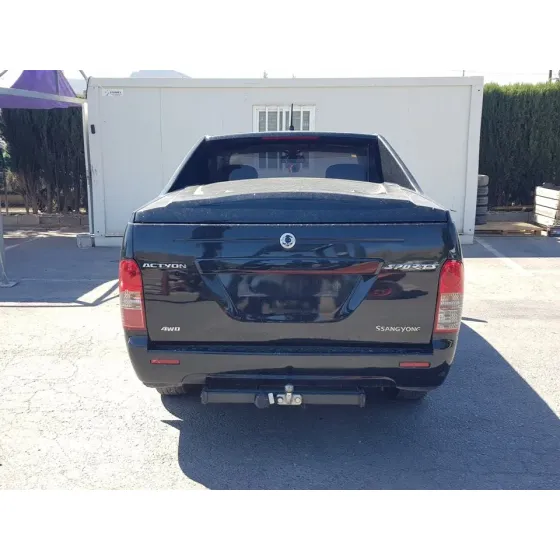 SSANGYONG ACTYON SPORTS '2007 XDI 4WD NEGRO