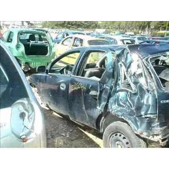OPEL CORSA C '2000 1.3 16V CDTI CAT (Z 13 DT / LN9) VERDE