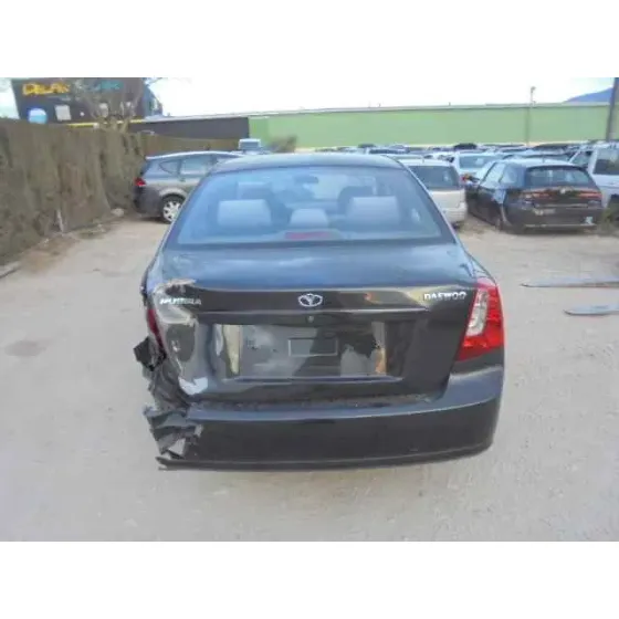 DAEWOO NUBIRA BERLINA '2004 SE NEGRO