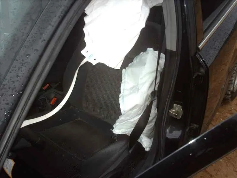 OPEL ASTRA H BERLINA '2004 ELEGANCE NEGRO