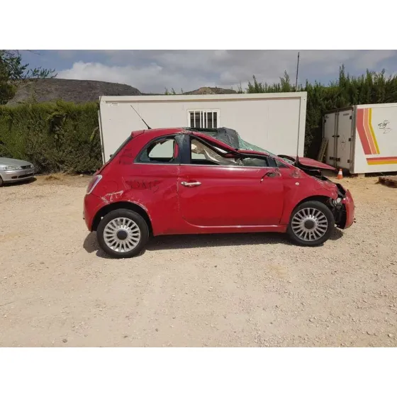 FIAT NUOVA 500 (150) '2012 LOUNGE ROJO
