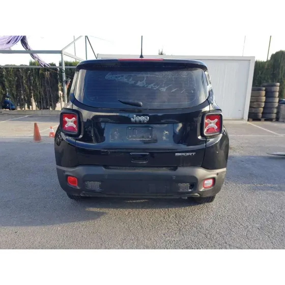 JEEP RENEGADE '2018 DAWN OF JUSTICE 4X2 NEGRO