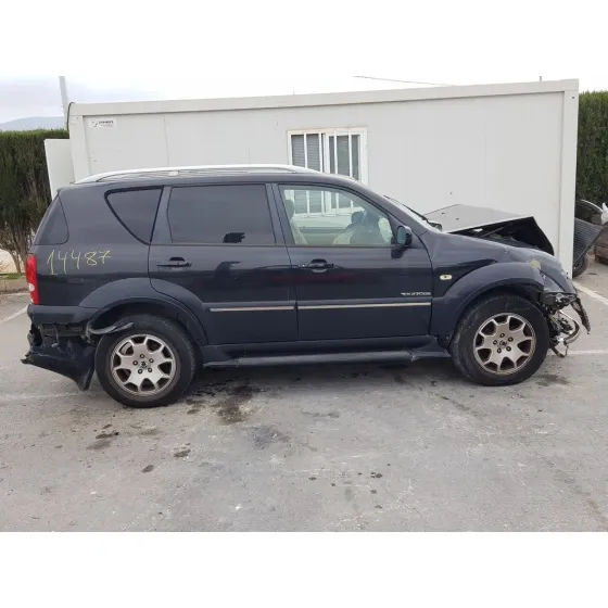 SSANGYONG REXTON '2007 270 XVT LIMITED NEGRO