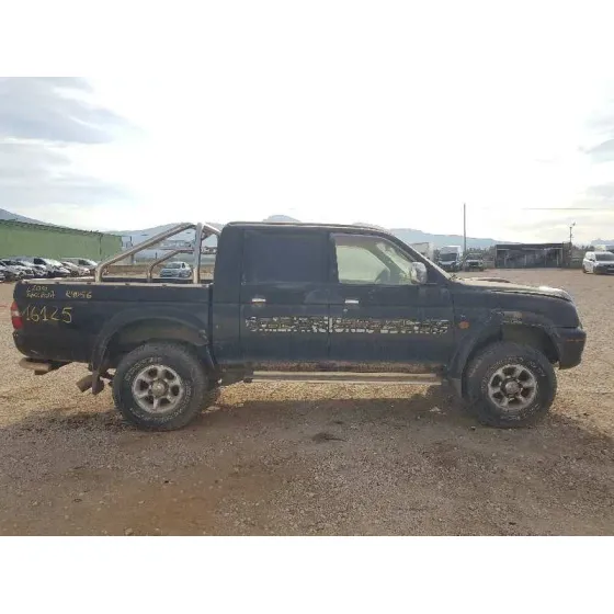 MITSUBISHI L 200 (K60T) '1998 2.5 TD 4WD (4-PTAS) NEGRO