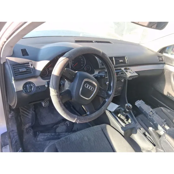 Audi A4 B7 (8EC) 2004