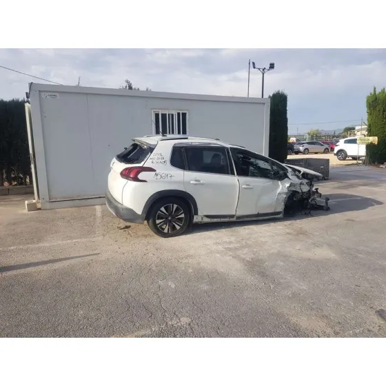 PEUGEOT 2008 (--.2013->) '2018 STYLE BLANCO