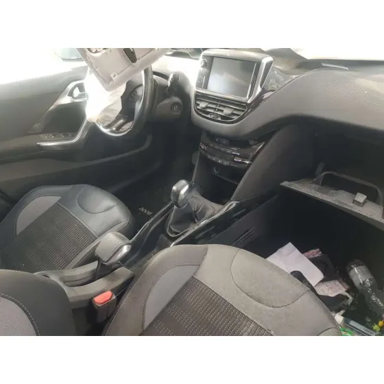 PEUGEOT 2008 (--.2013->) '2018 STYLE BLANCO