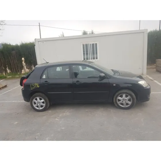 TOYOTA COROLLA (E12) '2006 1.4 D-4D LUNA COMPACT NEGRO