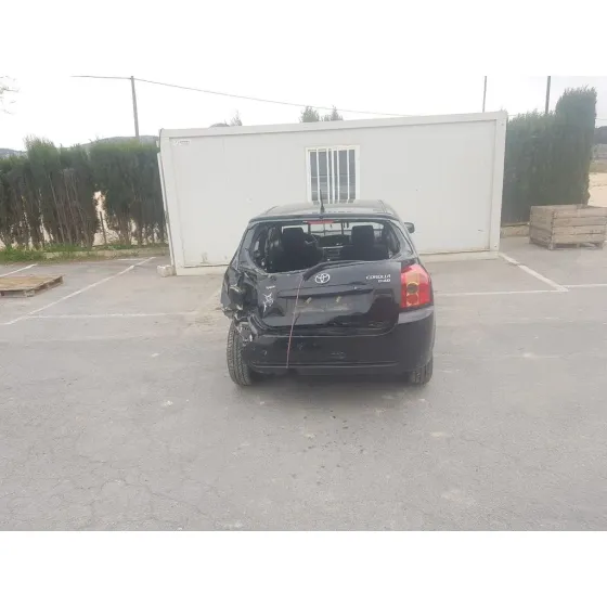 TOYOTA COROLLA (E12) '2006 1.4 D-4D LUNA COMPACT NEGRO