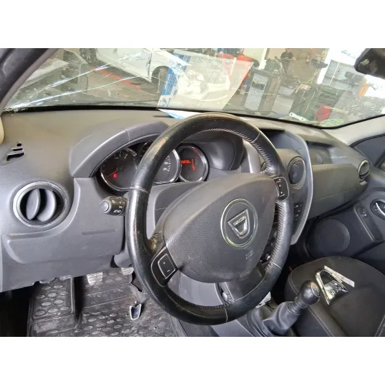 Dacia DUSTER (HS_) 2013