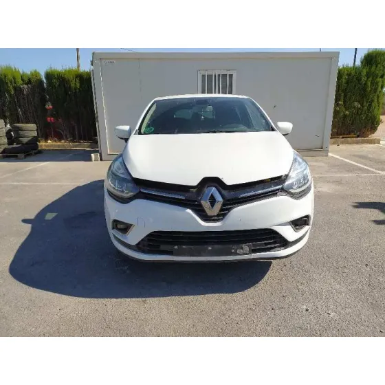 RENAULT CLIO IV '2018 LIMITED BLANCO