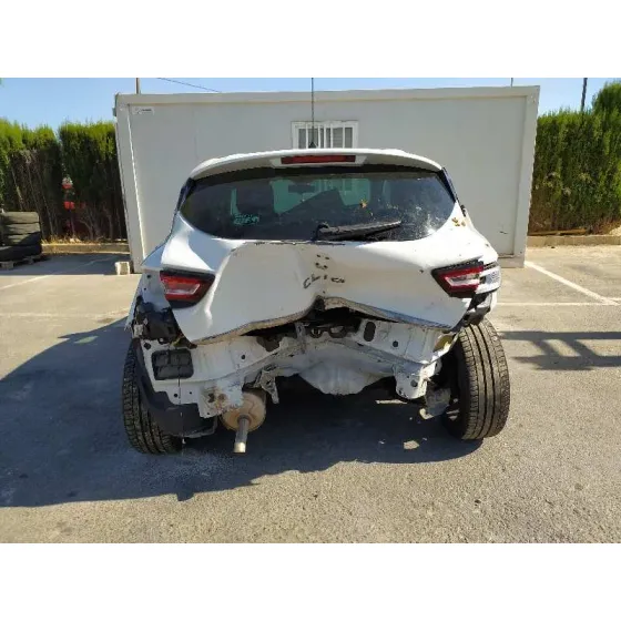 RENAULT CLIO IV '2018 LIMITED BLANCO