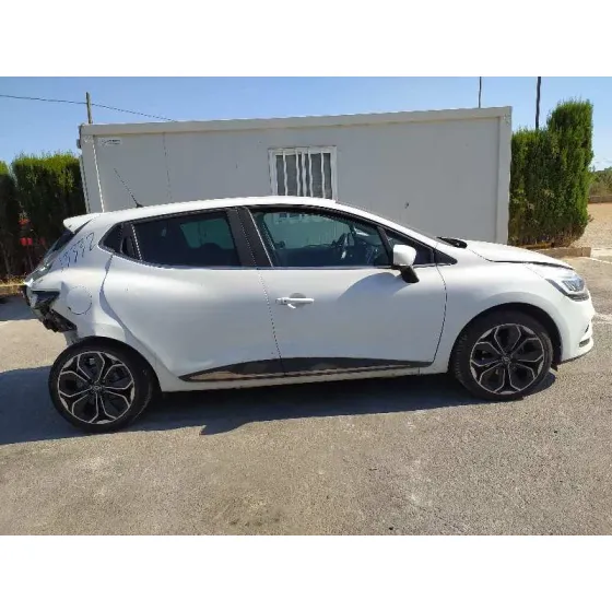 RENAULT CLIO IV '2018 LIMITED BLANCO