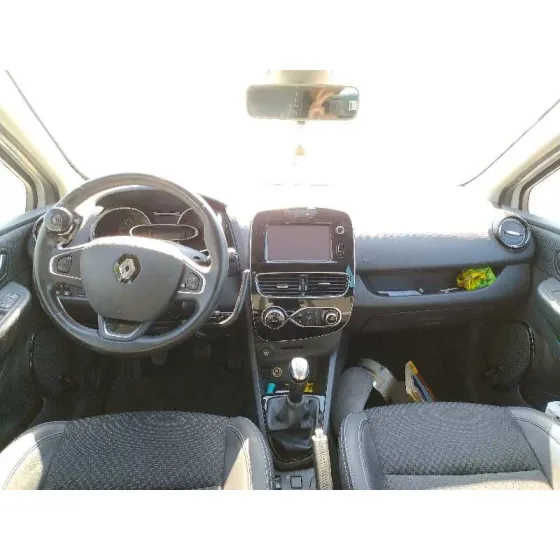 RENAULT CLIO IV '2018 LIMITED BLANCO