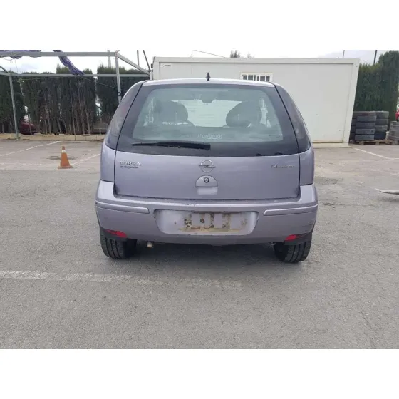 OPEL CORSA C '2006 ESSENTIA GRIS