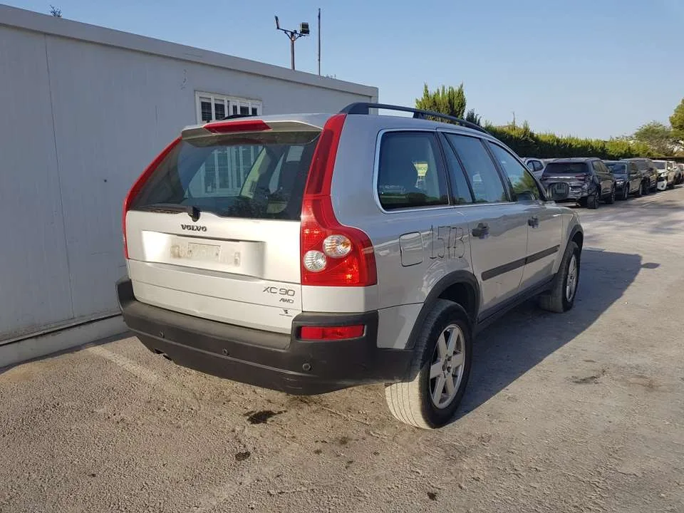 VOLVO XC90 '2004 D5 SUMMUM (7 ASIENTOS) GRIS