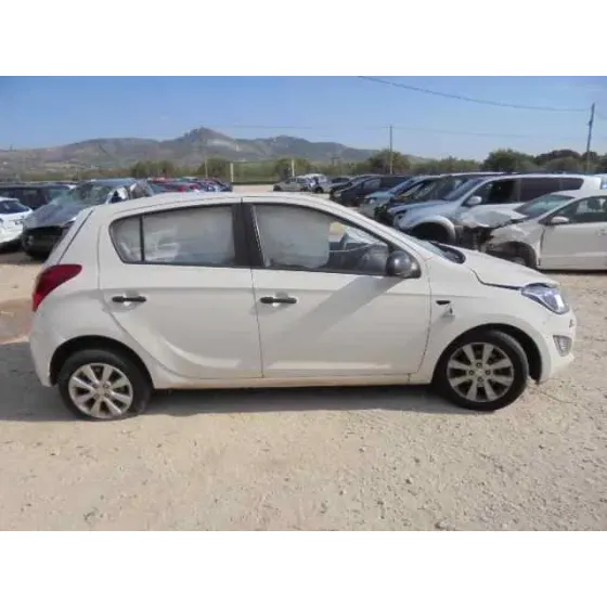 HYUNDAI I20 '2013 CITY S BLANCO