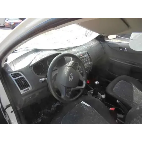 HYUNDAI I20 '2013 CITY S BLANCO
