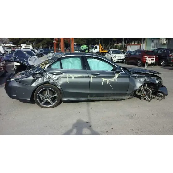 MERCEDES CLASE C (W205) LIM. '2018 C 220 CDI BLUETEC (205.004) GRIS