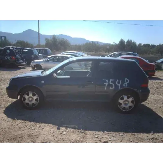 VOLKSWAGEN GOLF IV BERLINA (1J1) '2005 BASICO AZUL
