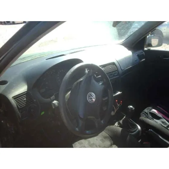 VOLKSWAGEN GOLF IV BERLINA (1J1) '2005 BASICO AZUL