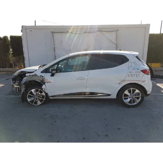 RENAULT CLIO IV '2015 LIMITED BLANCO