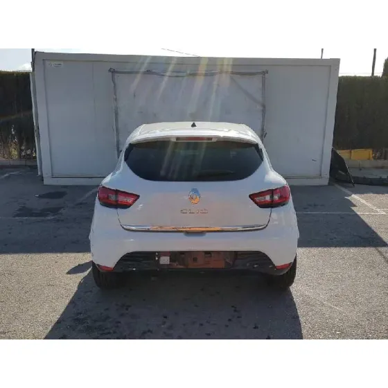 RENAULT CLIO IV '2015 LIMITED BLANCO