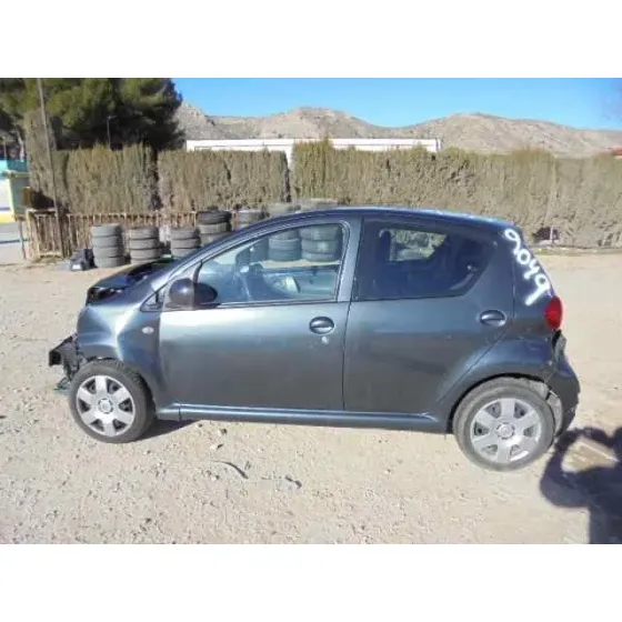 TOYOTA AYGO (KGB/WNB) '2008 BASICO GRIS OSCURO