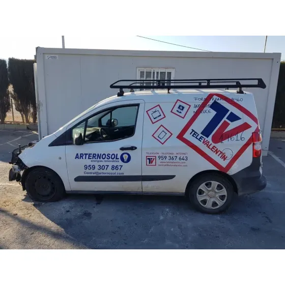 FORD TRANSIT COURIER '2018 AMBIENTE BLANCO