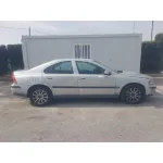 VOLVO S60 BERLINA '2001 2.4 T / 2.5 T GRIS