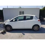 TOYOTA YARIS '2013 ACTIVE BLANCO