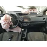 TOYOTA YARIS '2013 ACTIVE BLANCO